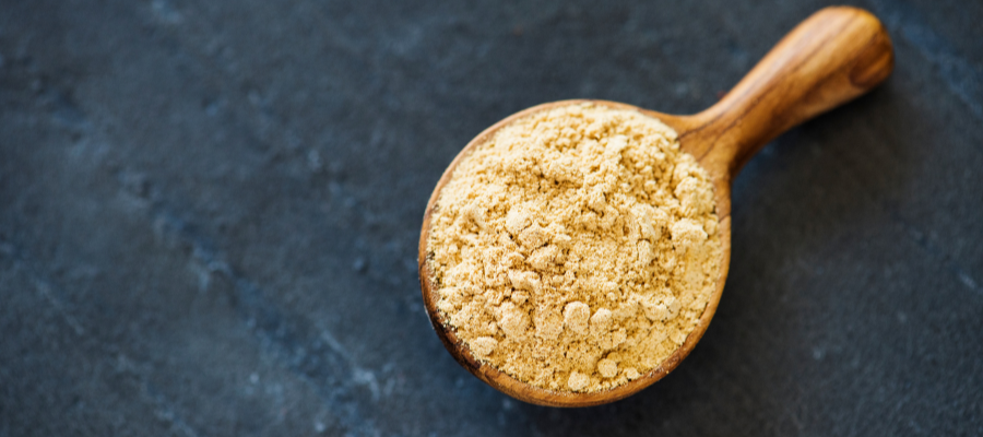 colher de madeira com maca